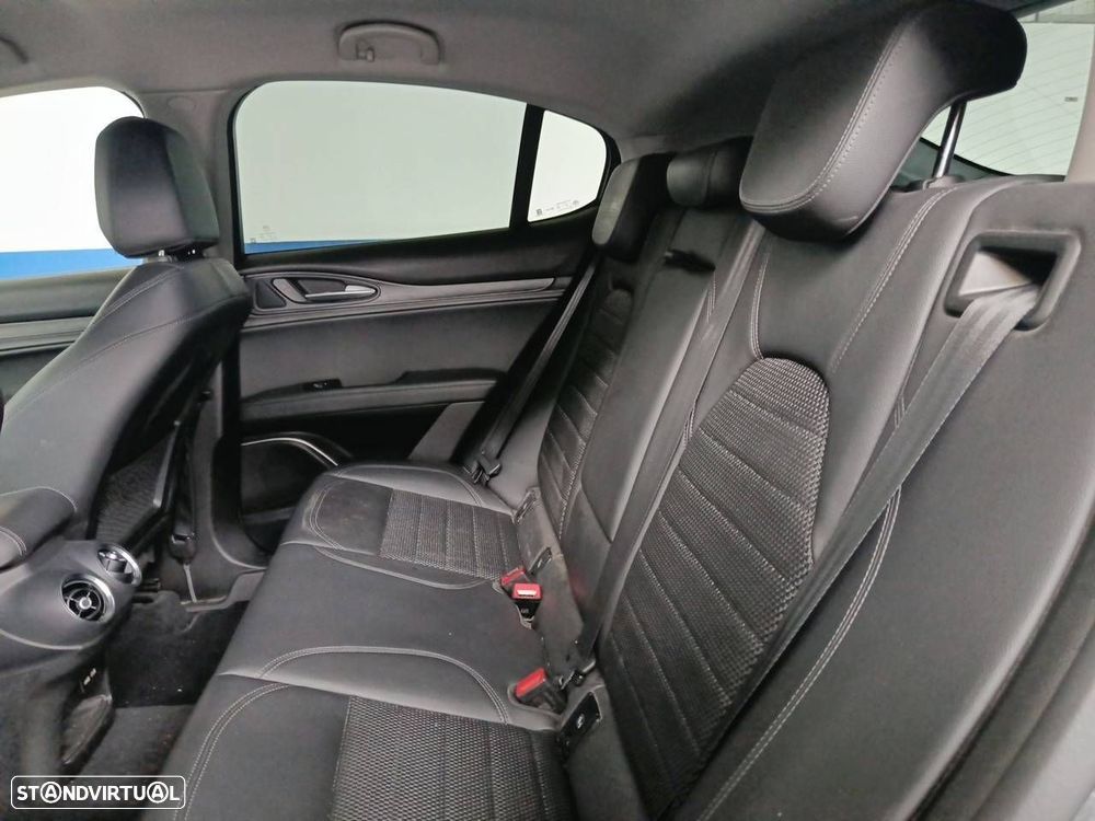 Alfa Romeo Stelvio 2.2 D Super AT8 - 10