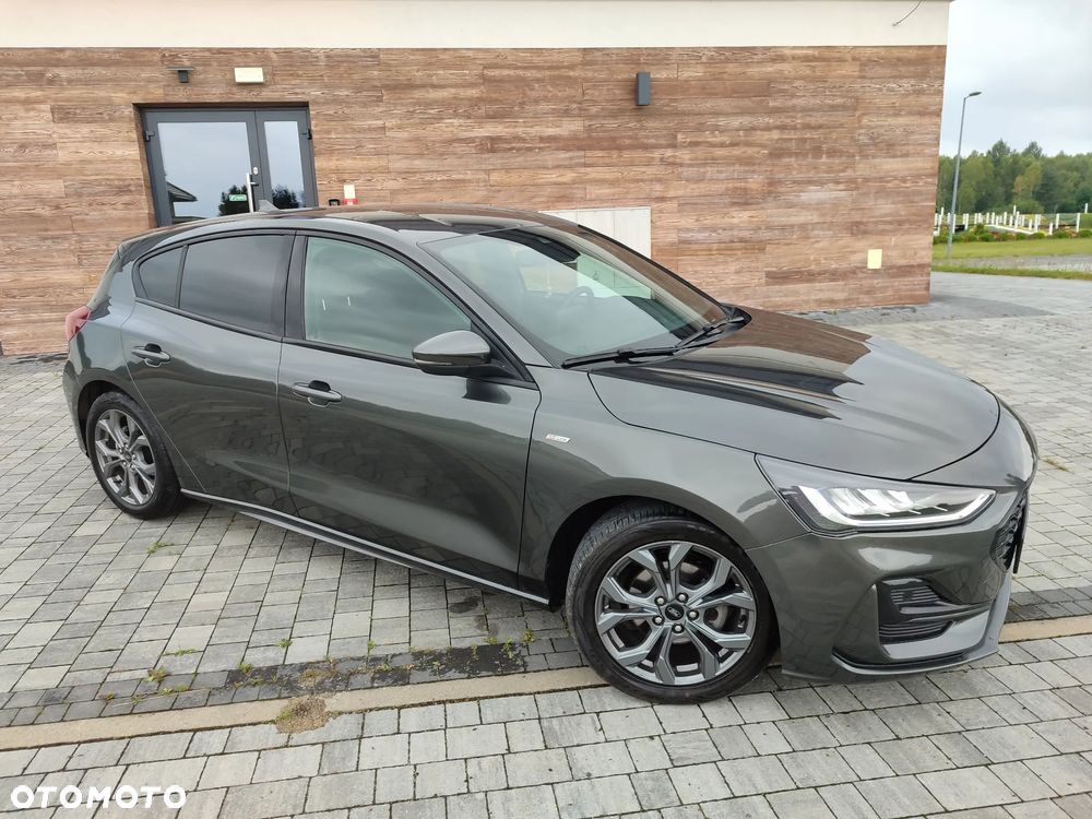 Ford Focus 1.0 EcoBoost Hybrid ST-LINE - 2