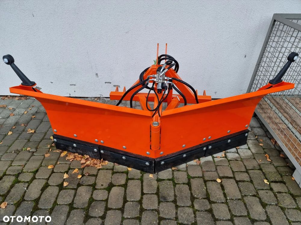 Pług śnieżny składany strzałkowy komunalny hydrauliczny V lekki - 1