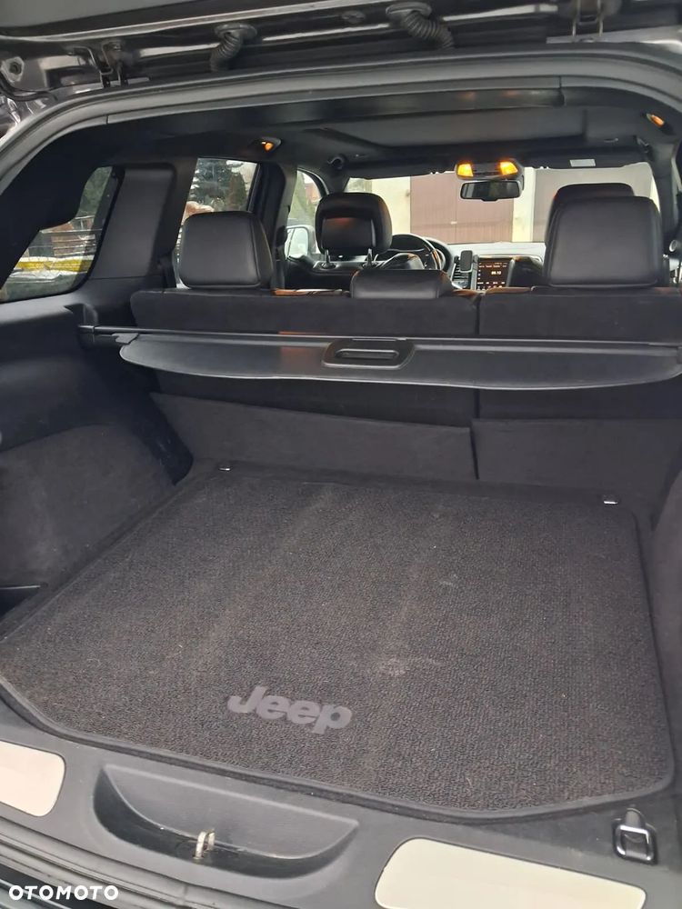 Jeep Grand Cherokee 3.0 CRD Overland Summit - 13