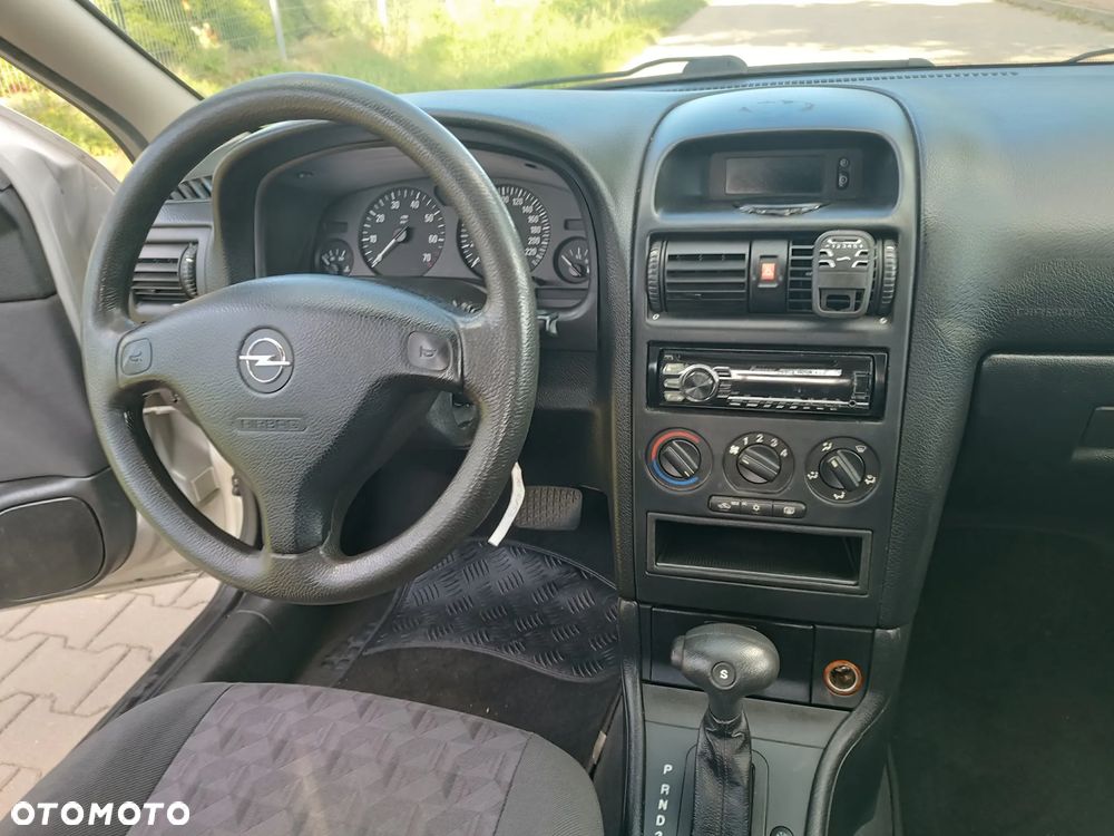 Opel Astra - 3