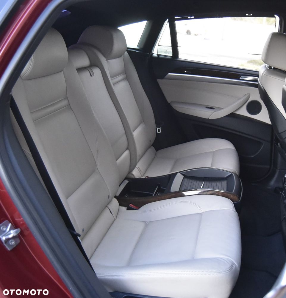 BMW X6 - 26