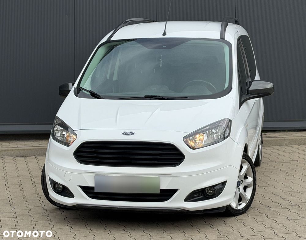 Ford Tourneo Courier 1.0 EcoBoost Titanium - 1