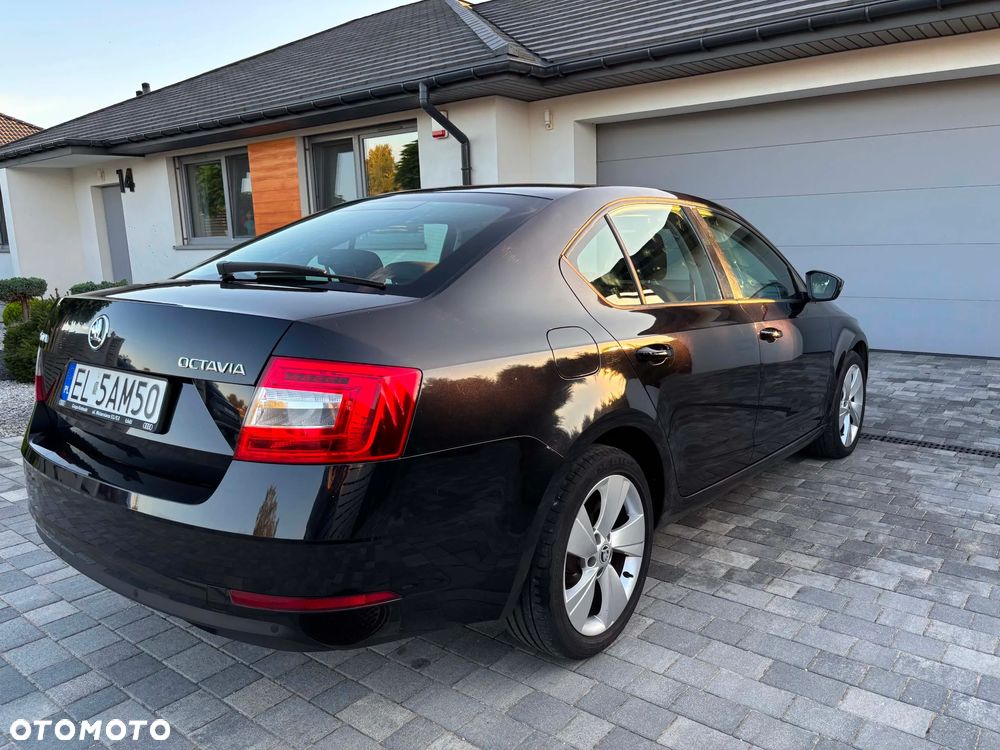 Skoda Octavia 1.6 TDI Ambition - 2