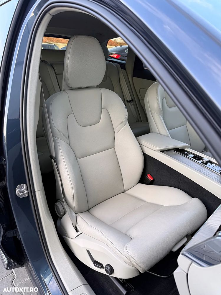 Volvo XC 60 B4 D AWD Geartronic Inscription - 24