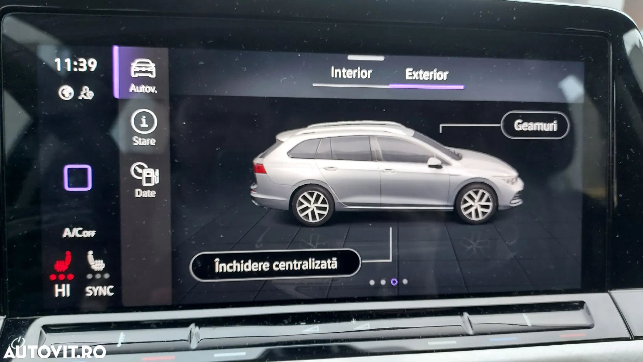 Volkswagen Golf 1.0 eTSI DSG MHEV Life - 16