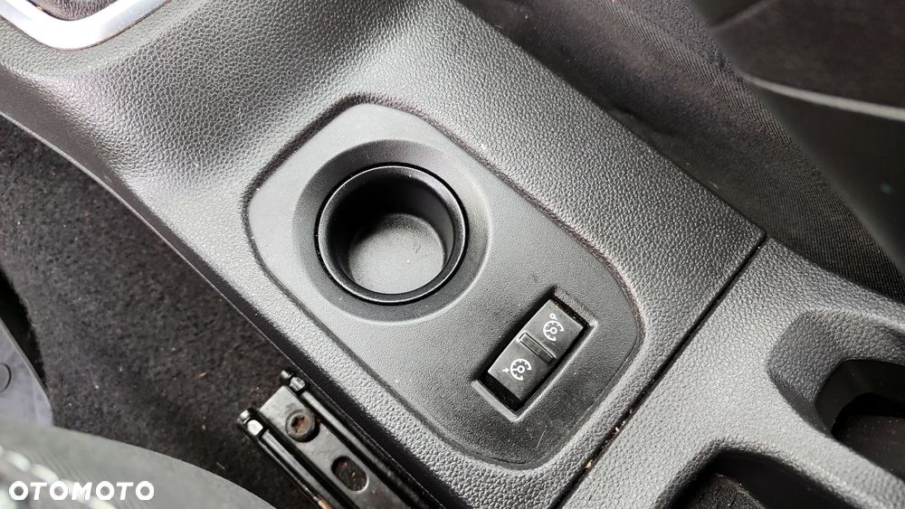 Dacia Duster SCe 115 2WD Comfort - 37