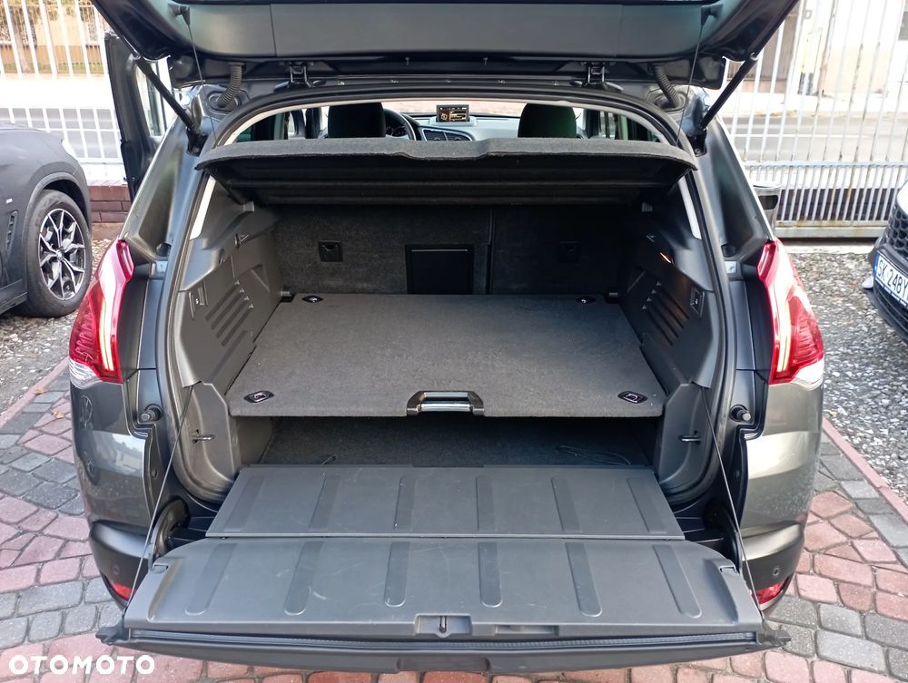 Peugeot 3008 1.6 HDi Access - 24