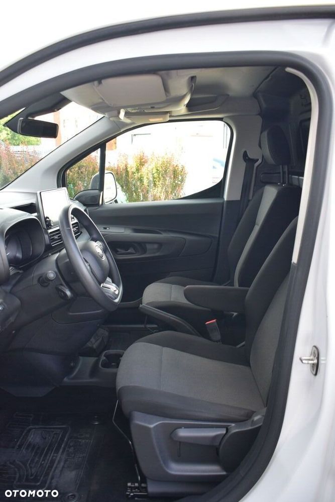Toyota PROACE CITY - 13