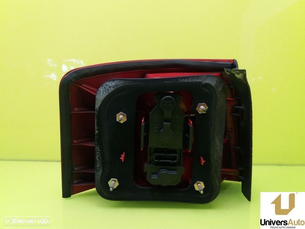 FAROLIM TRASEIRO DIREITO AUDI A6 AVANT 2002 -4B9945096F3FZ 412809999 - 3