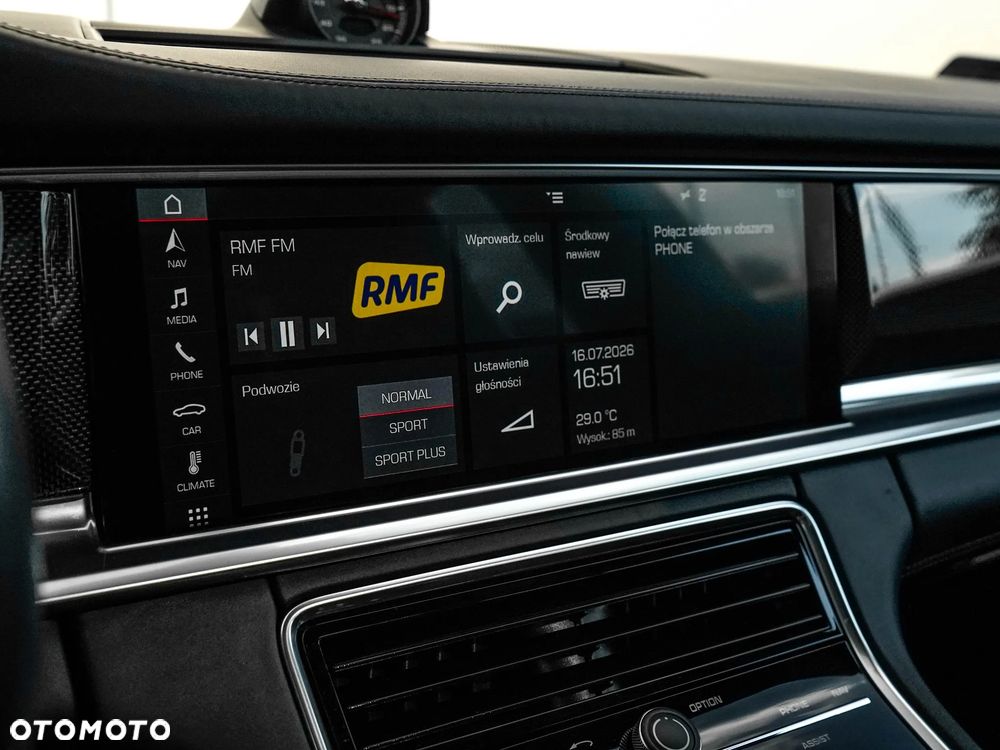 Porsche Panamera Turbo - 17