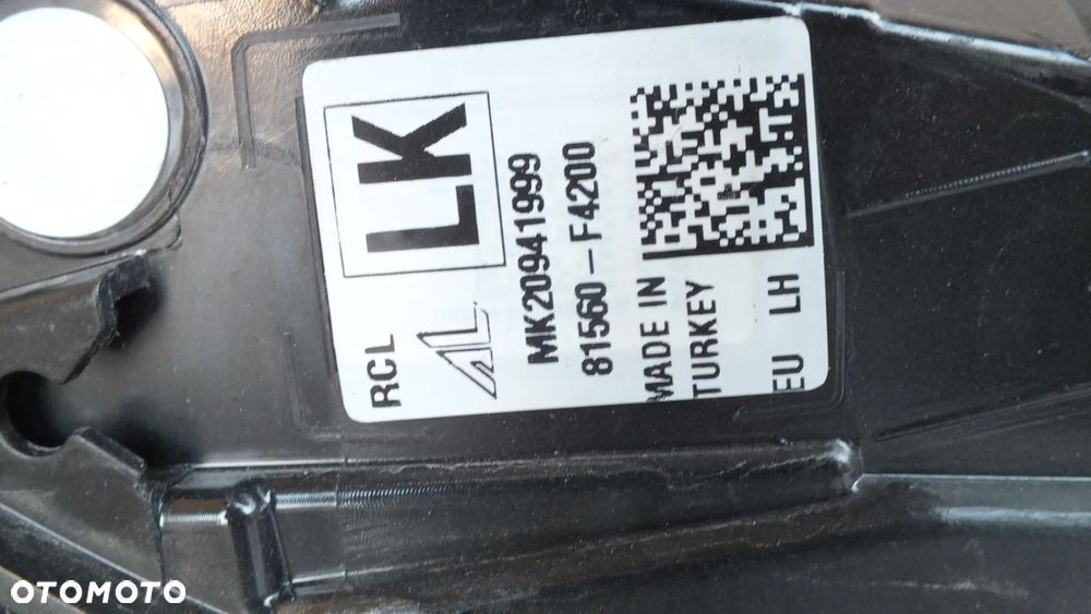 Lampa tylna lewa Toyota C-HR II  81560-F4200 - 6
