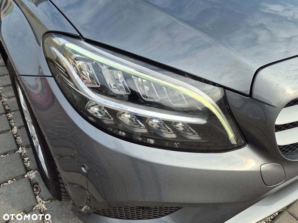 Mercedes-Benz Klasa C - 19