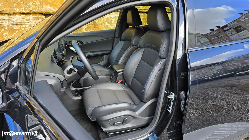 MG MG4 64 kWh Luxury - 44