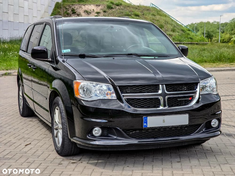 Dodge Grand Caravan - 3