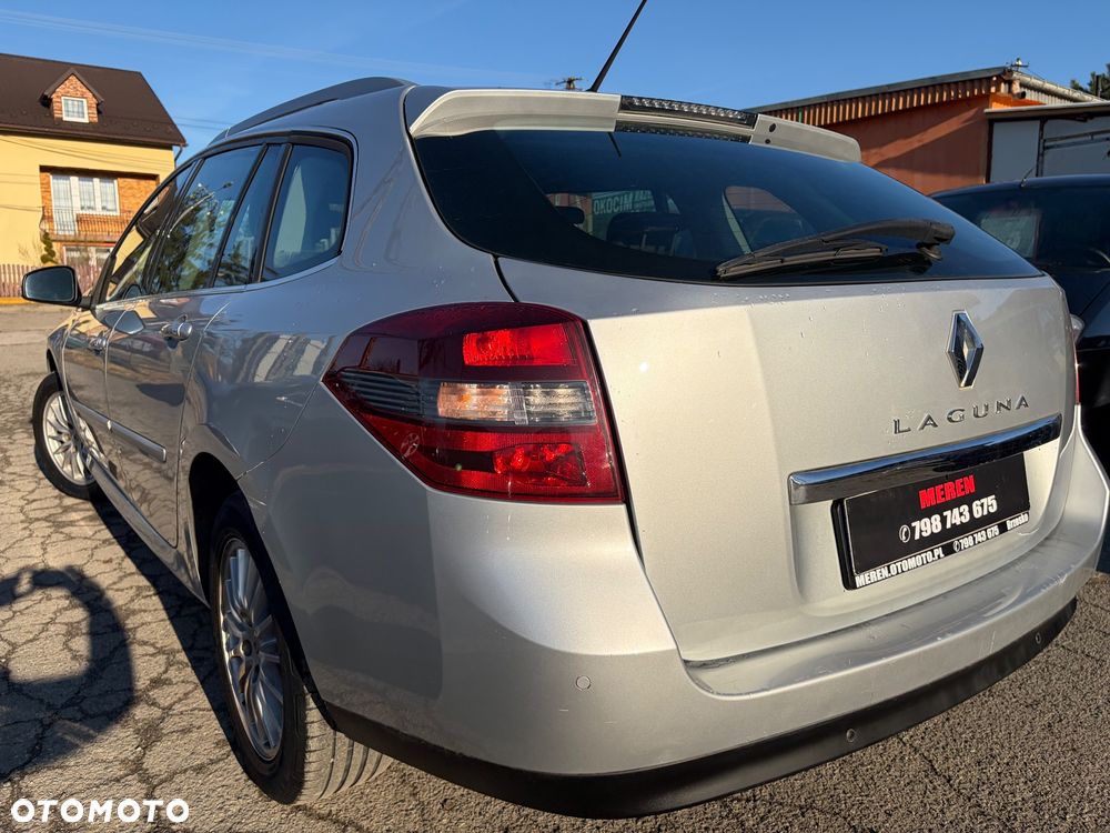Renault Laguna dCi 110 FAP Dynamique - 8