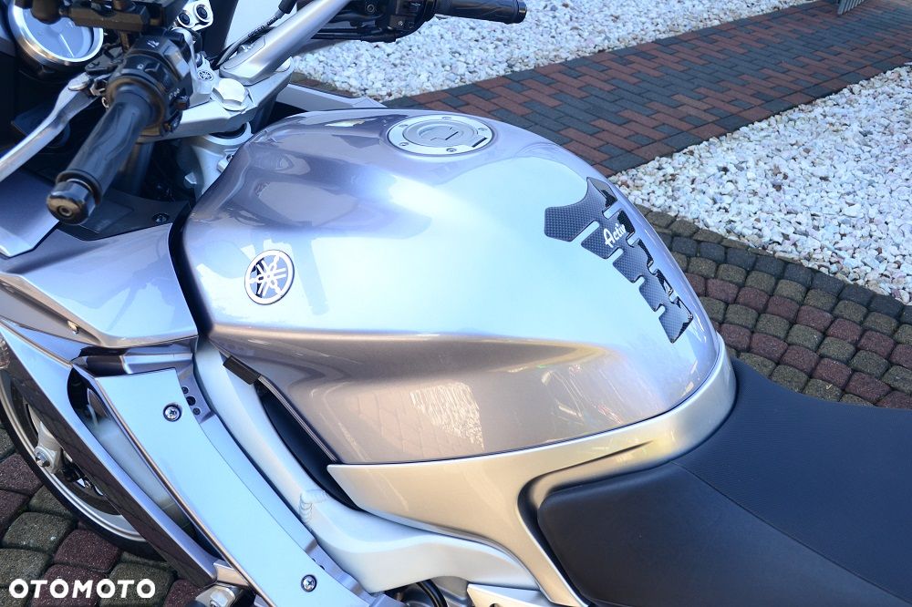 Yamaha FJR - 30
