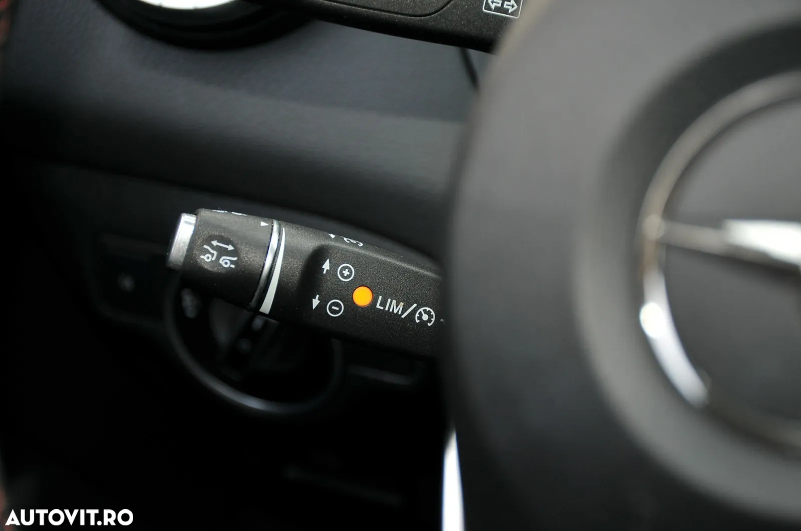 Mercedes-Benz CLA 220 d 4MATIC Aut. - 11
