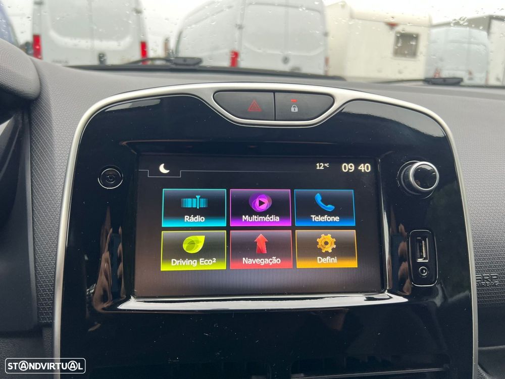 Renault Clio 1.5 dCi Dynamique S - 31