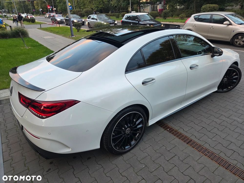 Mercedes-Benz CLA 220 4-Matic AMG Line 7G-DCT - 31