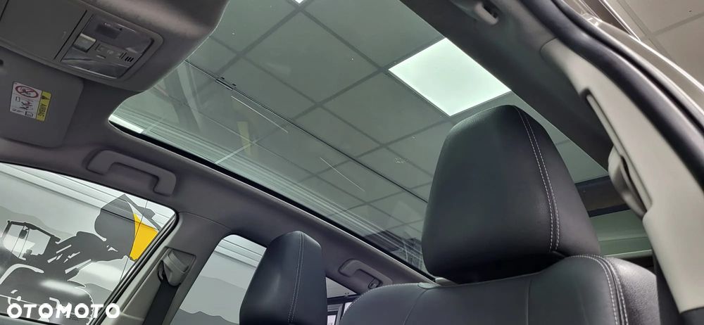 Toyota Auris Hybrid 135 Prestige - 7