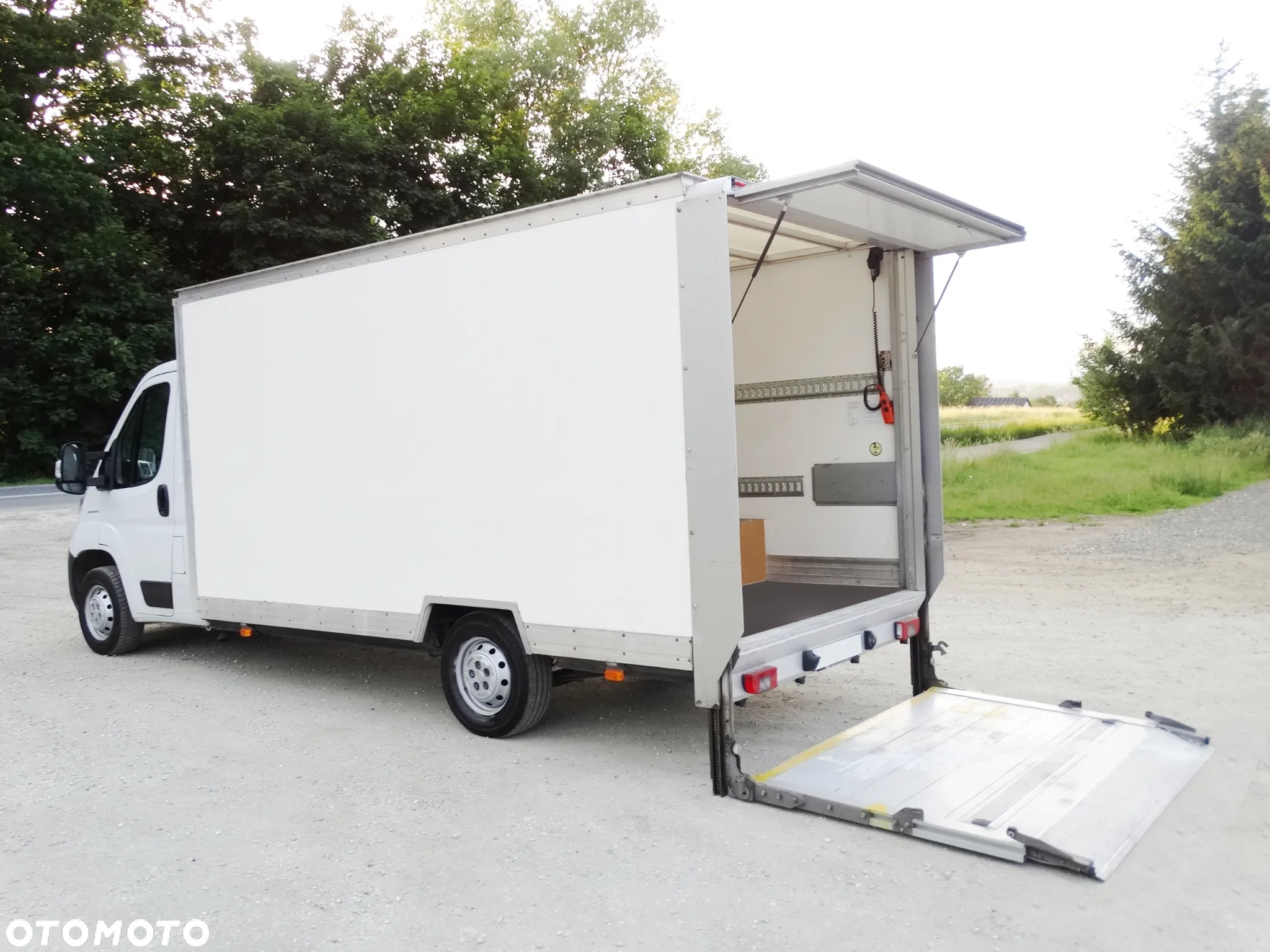 Fiat DUCATO 2.3 MultiJet 130 PS 2018 WINDA DHOLLANDIA 750KG KONTENER NISKOPODWOZIOWY MOŻLIWY KREDYT LEASING - 11