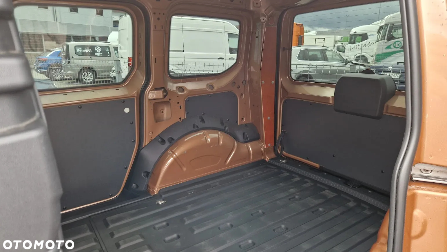 Volkswagen CADDY CARGO - 3