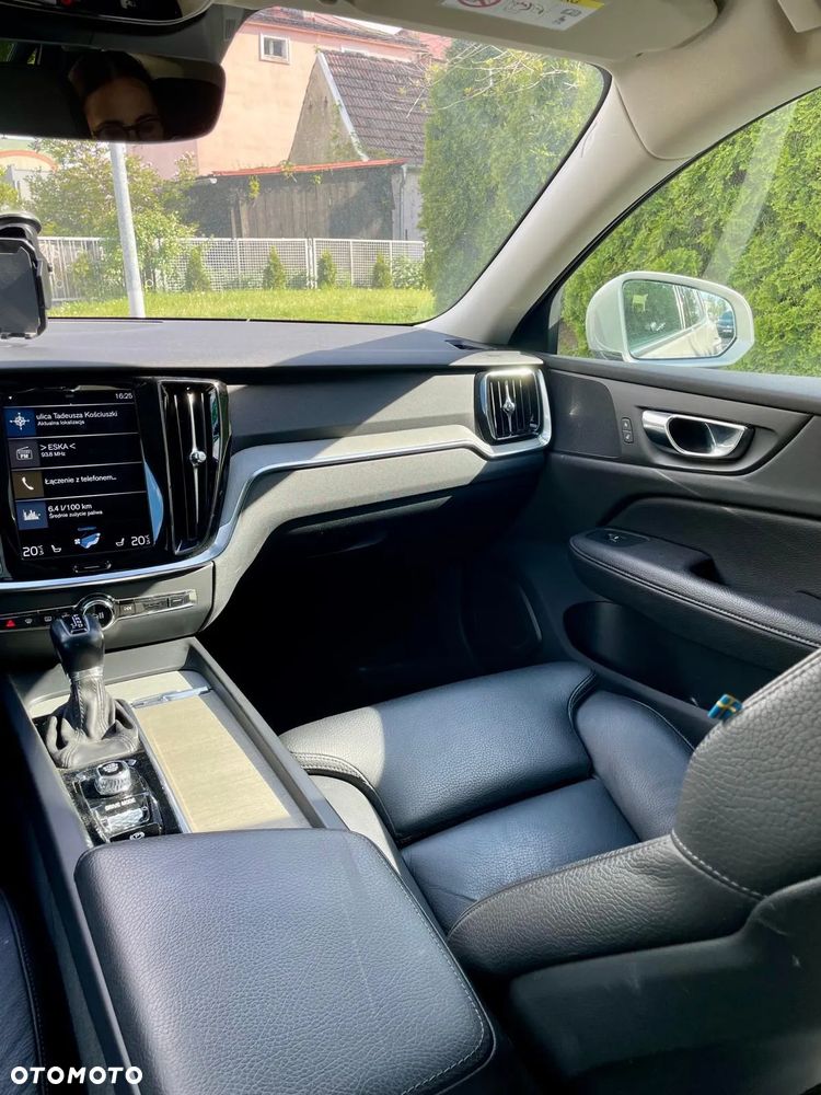 Volvo V60 - 11