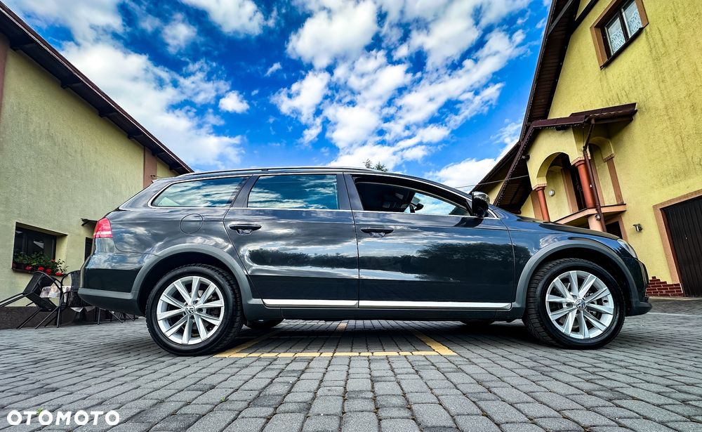 Volkswagen Passat Alltrack 2.0 TDI 4Mot - 18