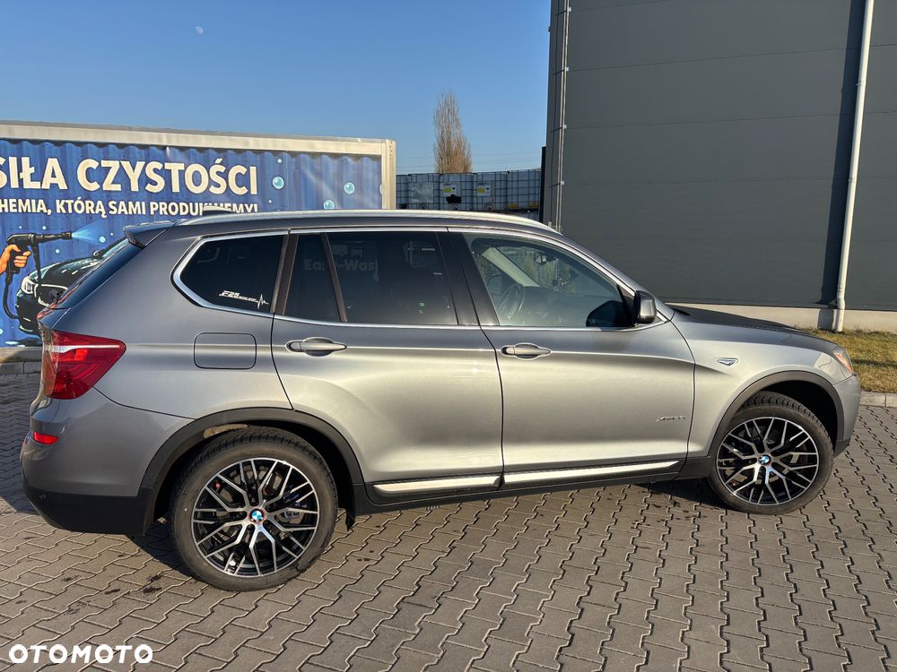 BMW X3 xDrive28i Sport-Aut xLine - 35