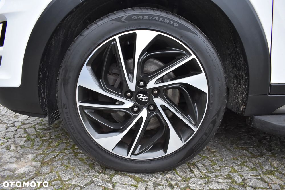 Hyundai Tucson blue 1.6 CRDi 2WD DCT Premium - 39