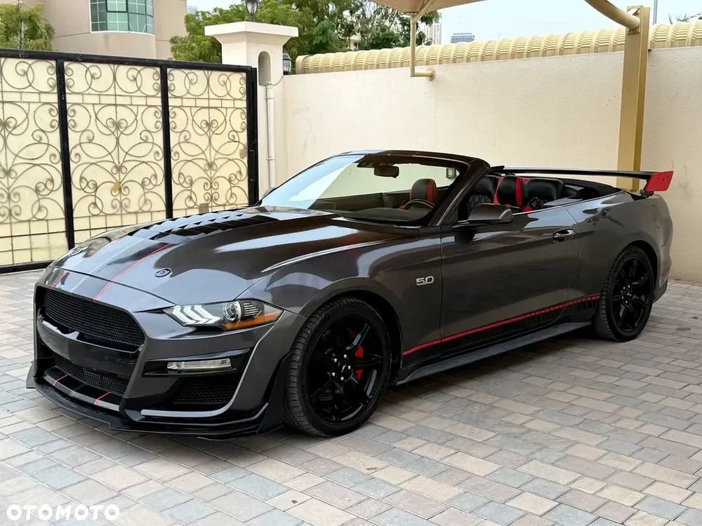 Ford Mustang - 8