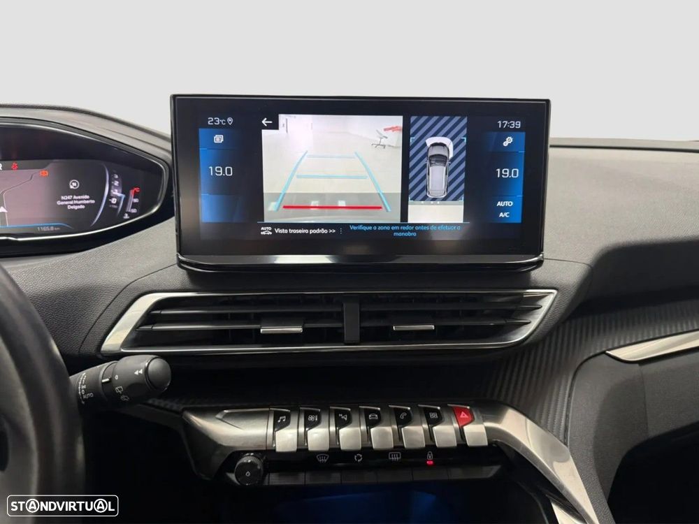Peugeot 3008 - 11