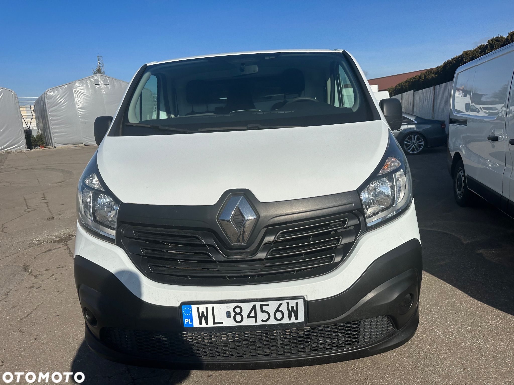 Renault TRAFIC - 1