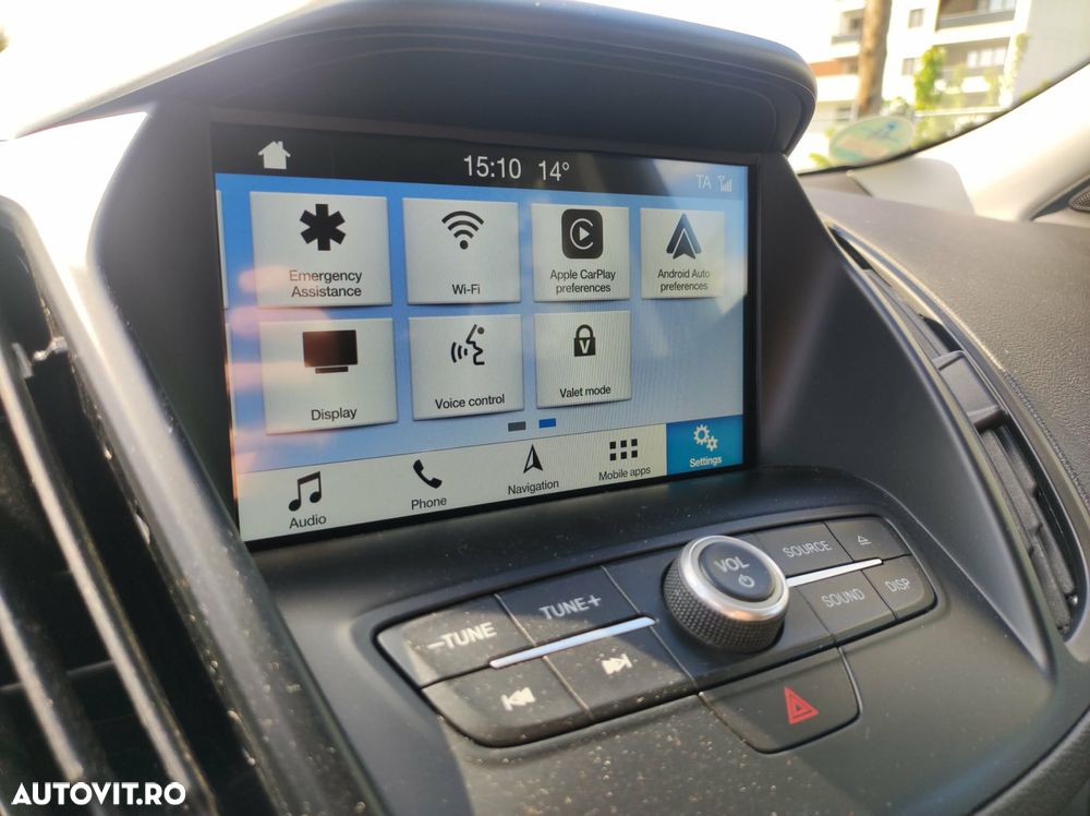 Ford Kuga 1.5 EcoBoost 2x4 Titanium - 17