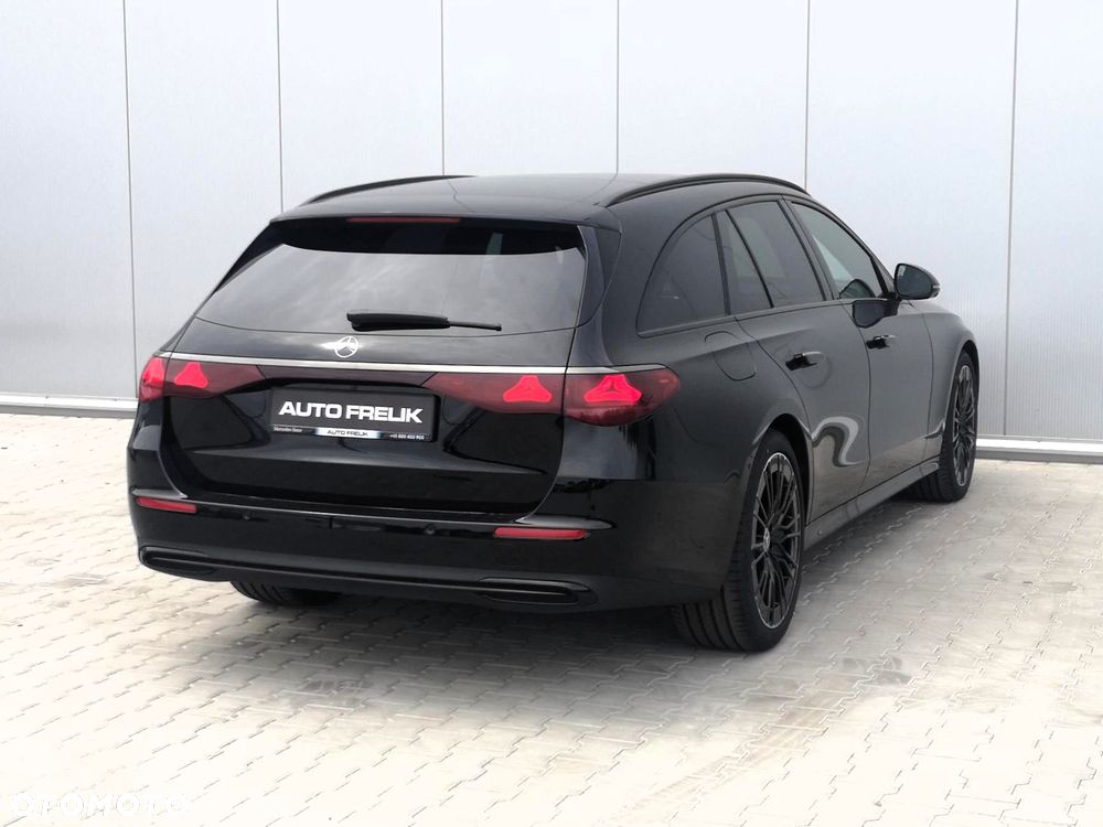 Mercedes-Benz Klasa E 200 d 9G-TRONIC AVANTGARDE NIGHT Edition - 10