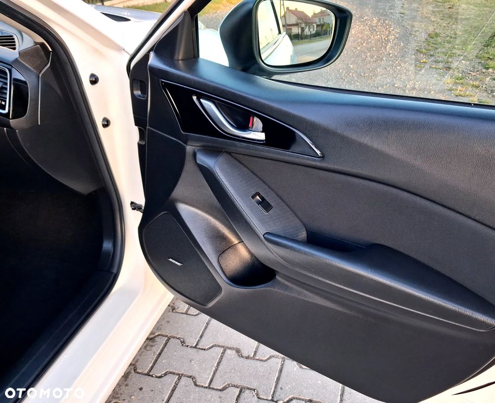 Mazda 3 - 17