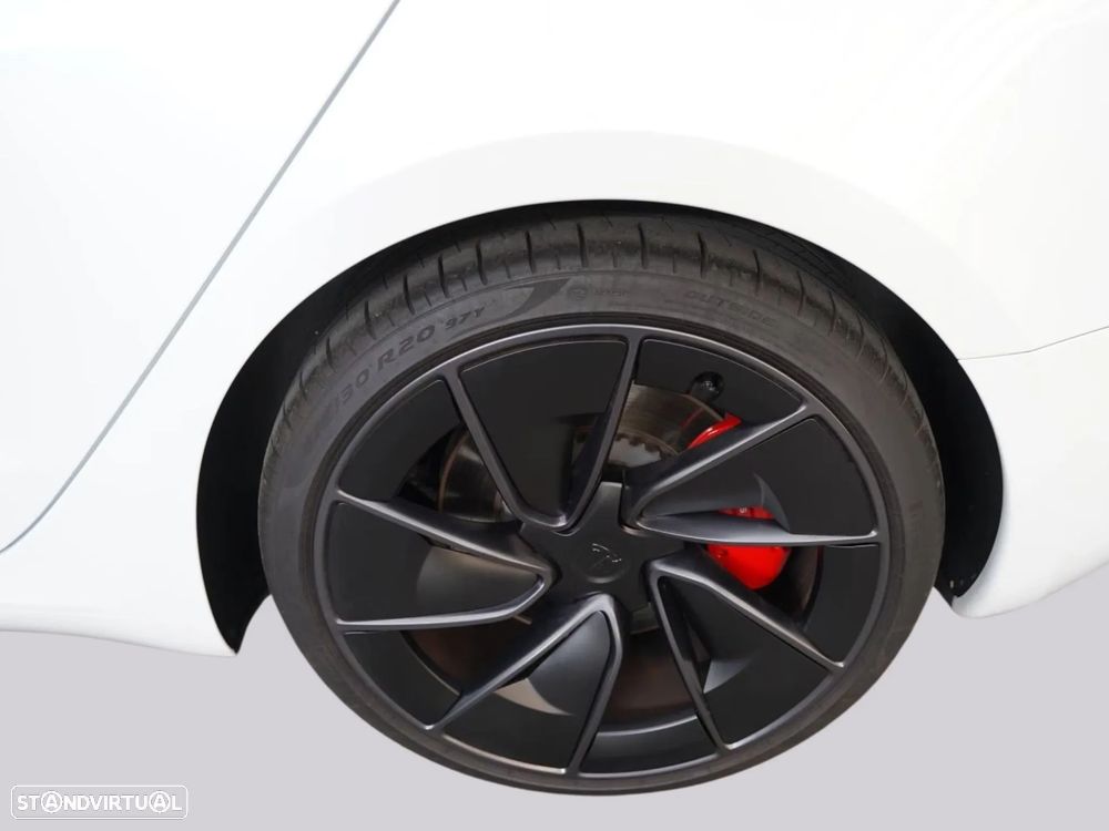Tesla Model 3 - 7