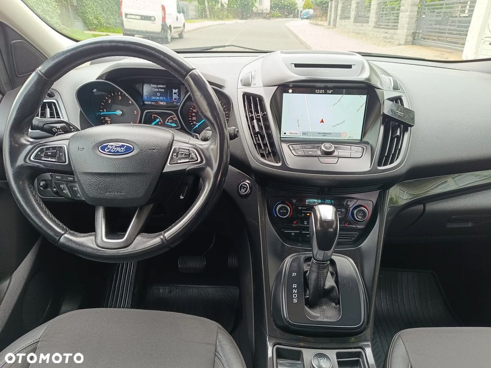 Ford Kuga 2.0 TDCi AWD Titanium - 27