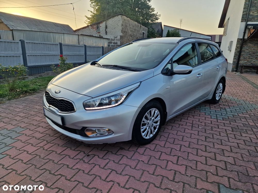 Kia Ceed Cee'd 1.6 CRDi M - 1