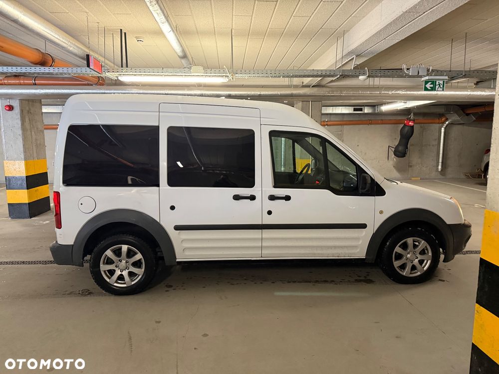 Ford Tourneo Connect - 4
