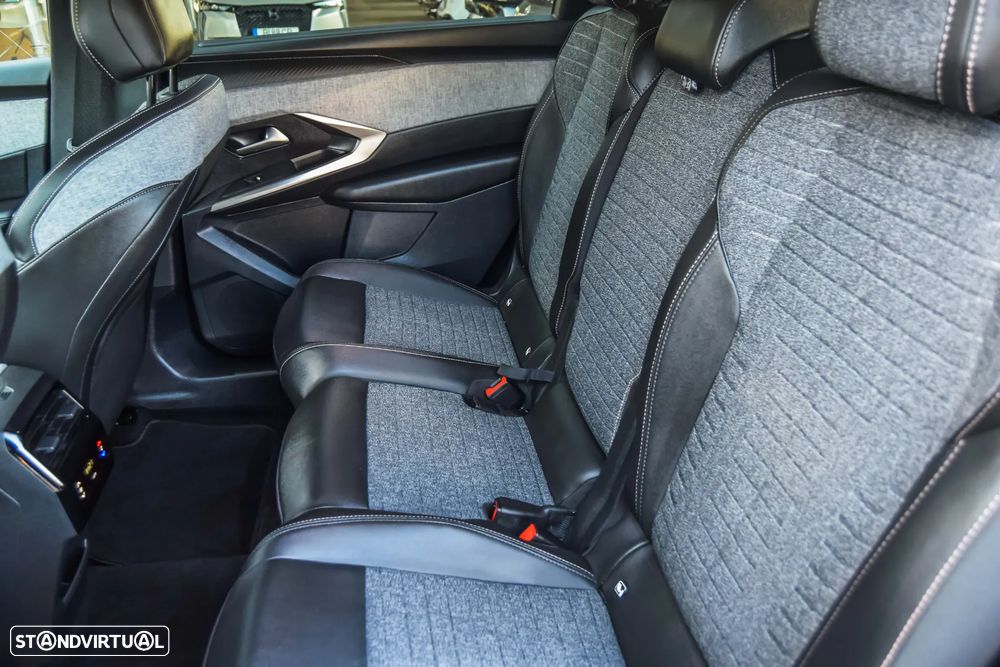 Peugeot 5008 1.2 Hybrid Allure e-DCS6 - 13