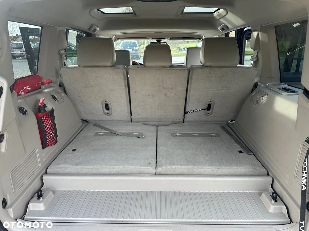 Jeep Commander 3.0 CRD Overland - 9