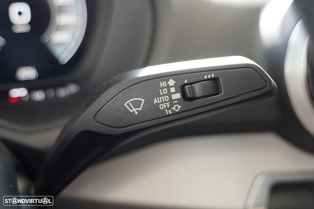 Audi Q2 30 TFSI Advanced - 17