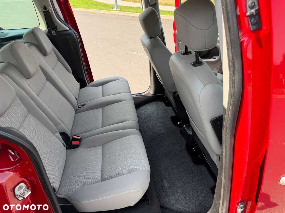 Peugeot Partner 1.6 HDi Outdoor - 11