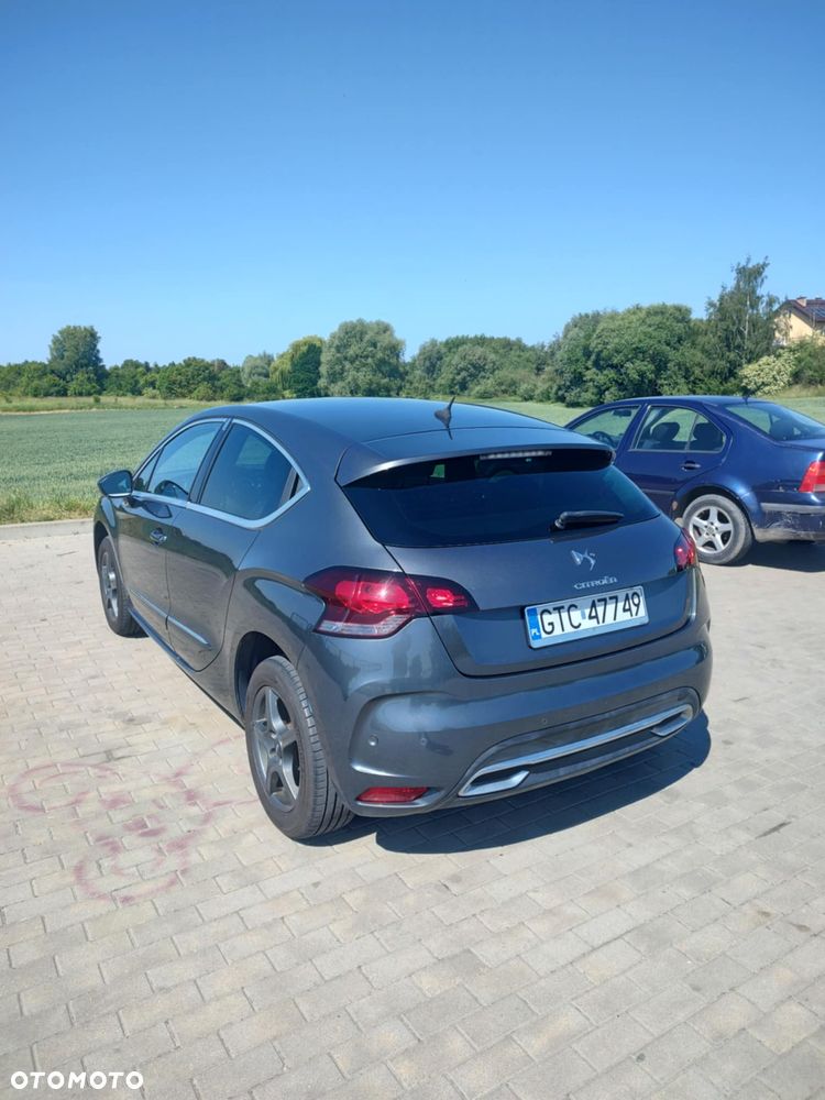 Citroën DS4 2.0 HDi SportChic - 4