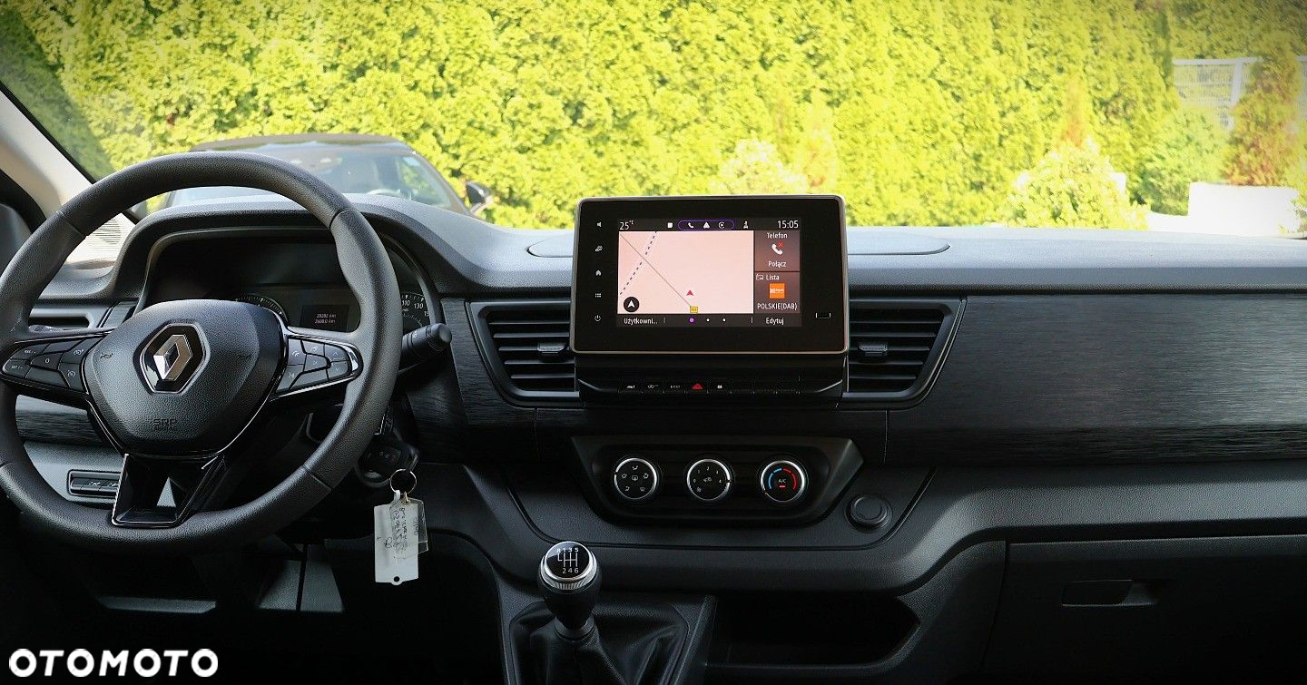 Renault Trafic - 13