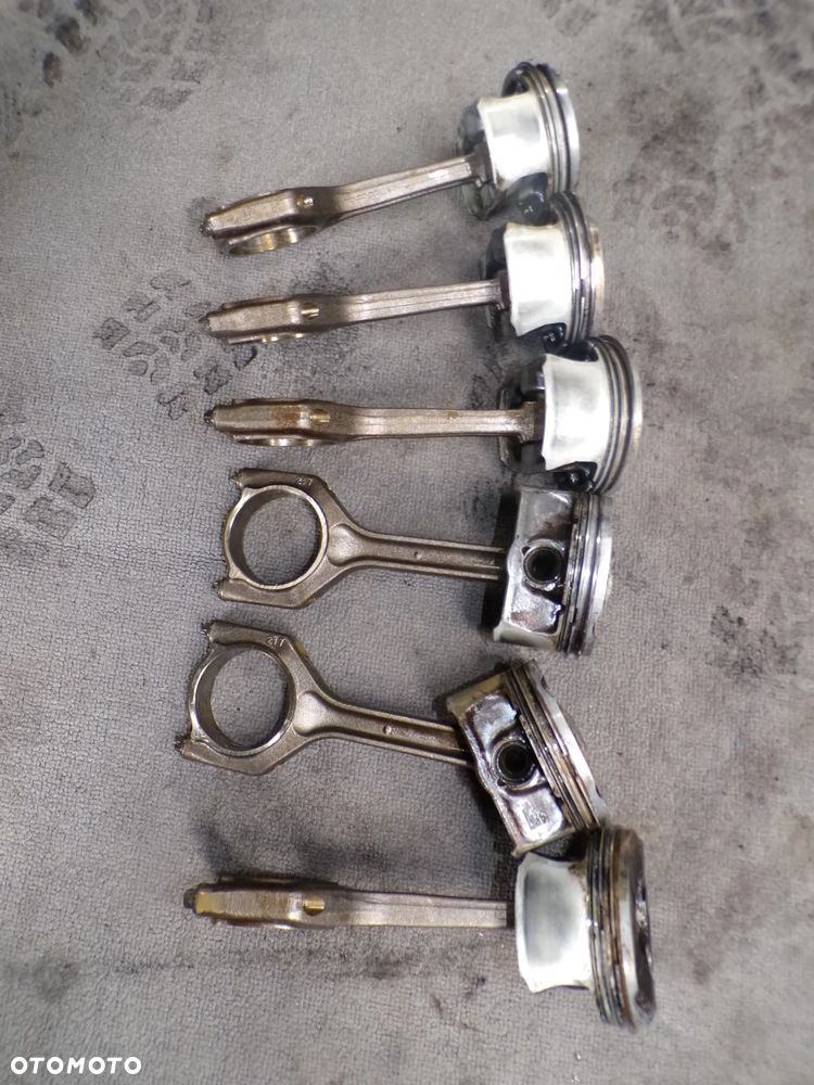 tłok Korbowód BMW N53B30A 3.0i E90 E60 E65 F10 - 1