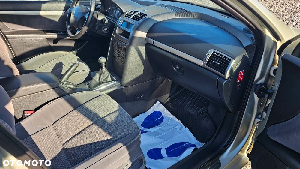 Peugeot 407 2.0 HDi Premium - 15