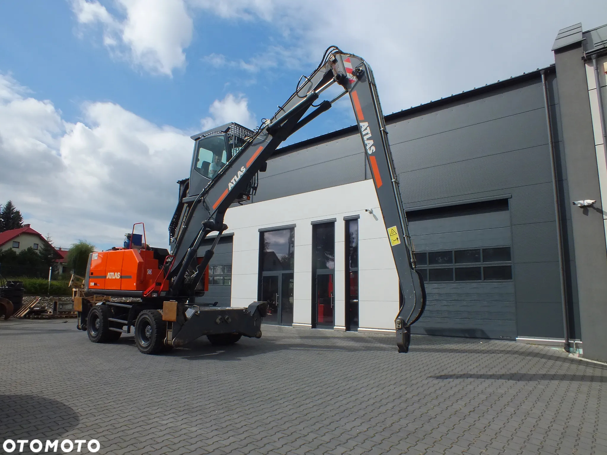 Atlas 250MH - 16